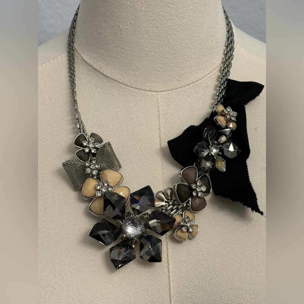 💛TALBOTS NECKLACE 💛